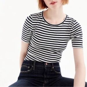 J.Crew Perfect Fit short-sleeve T-shirt in Navy & White Stripe size M